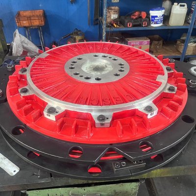 Freio-embreagem Pneumático